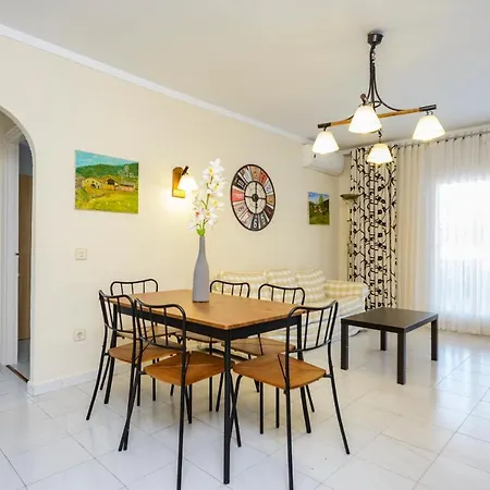 Apartment Sant Mori Empuriabrava