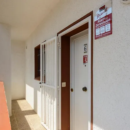 Sant Mori Apartment