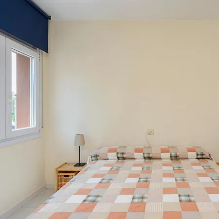 Sant Mori Apartment