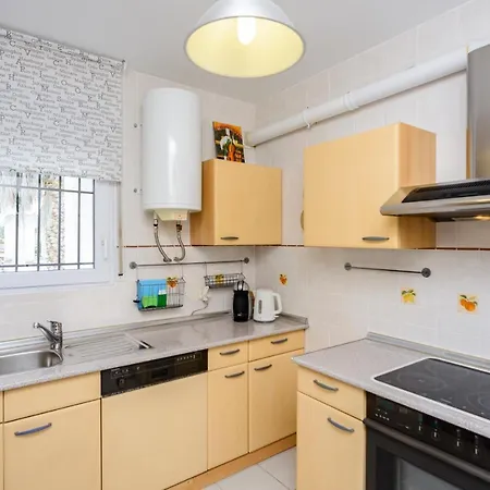 Sant Mori Apartment