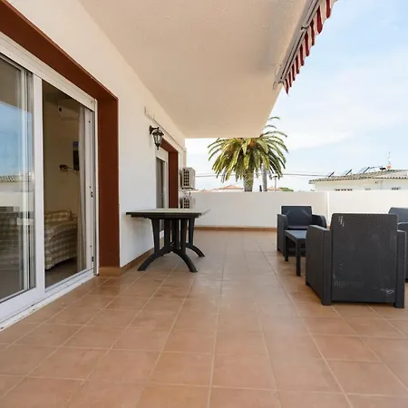 Sant Mori Apartmán *